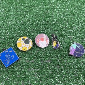 Disney Parks Lot Of 5 Pins Pluto Mickey Mouse‎ Villians Avatar Orange Person